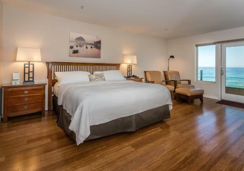 Bed & Breakfast Little Sur Inn
