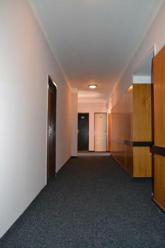 Hostel Cortina