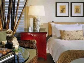 Hotel Tradewinds Carmel