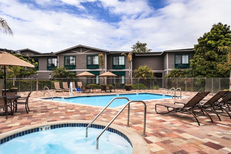 Hotel Holiday Inn Express & Suites Carpinteria