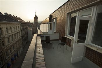 Albergue Mojo Inn