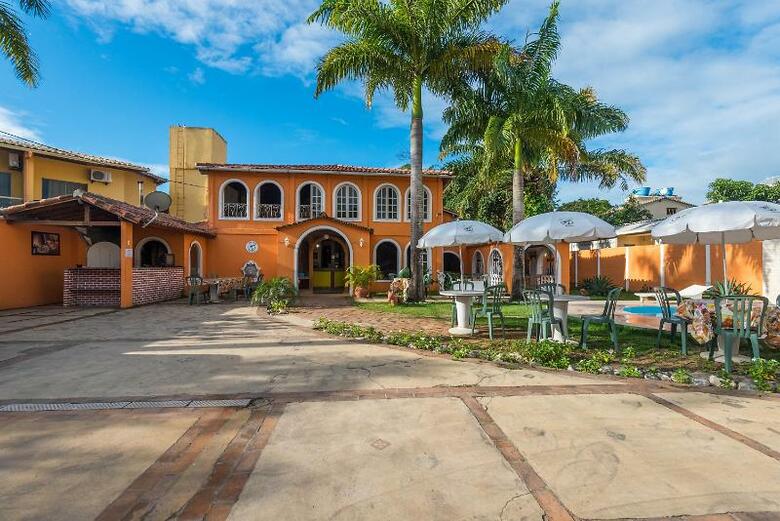 Hostal Vale Verde Praia Hotel