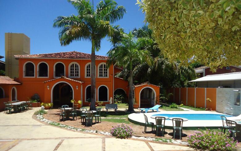 Hostal Vale Verde Praia Hotel