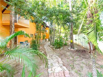 Hostal Vale Verde Praia Hotel