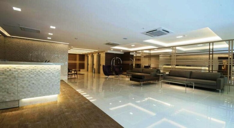 Hotel Atl�ntico Rio Budget