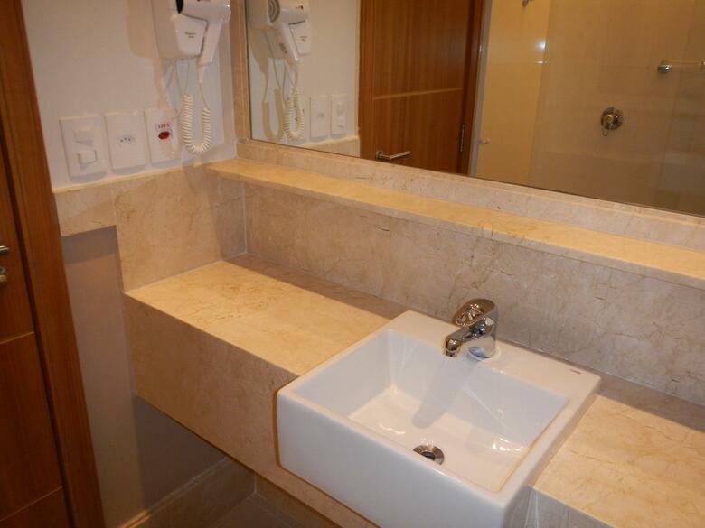 Hotel Atl�ntico Rio Budget
