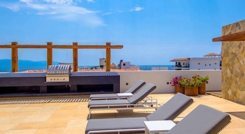 Apartamentos Luxury Puerto Vallarta Condo Romantic Zone