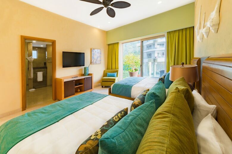 Hotel Garza Blanca Residences