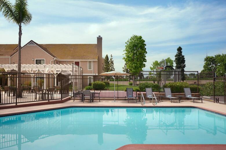Hotel Residence Inn Costa Mesa Newport Beach