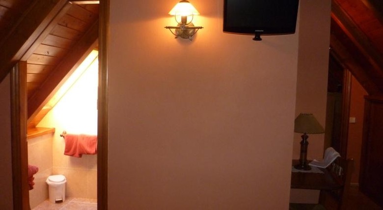 Hotel Escuils Hostal