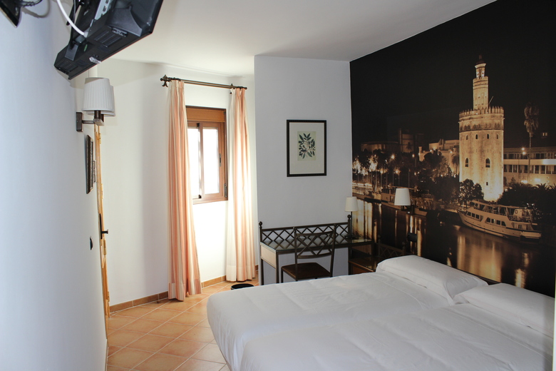 Hotel Ele Santa Barbara