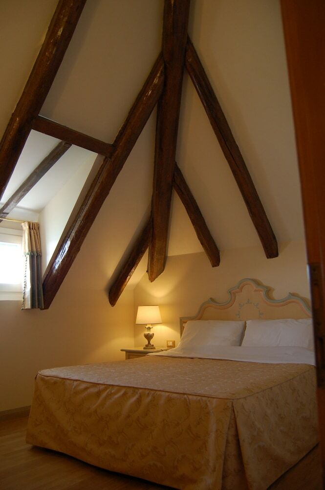 Hotel Villa Laguna