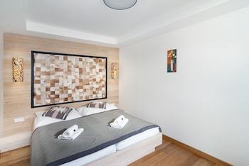 Hotel Adam