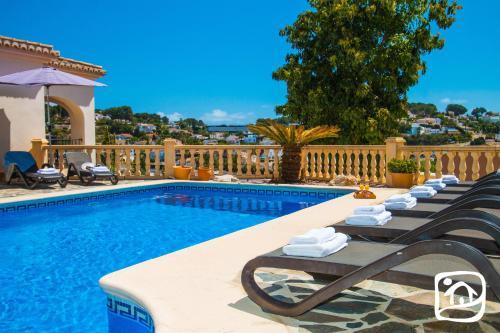 Holiday Villa Ma�i