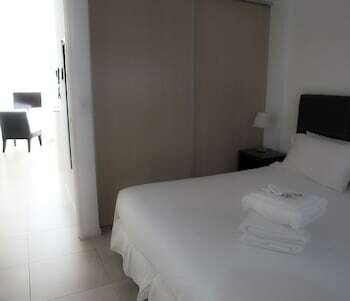 Apartamento Laprida Suites