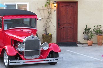 Posada Leucadia Beach Inn