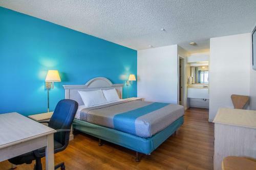 Motel 6 Fort Bragg