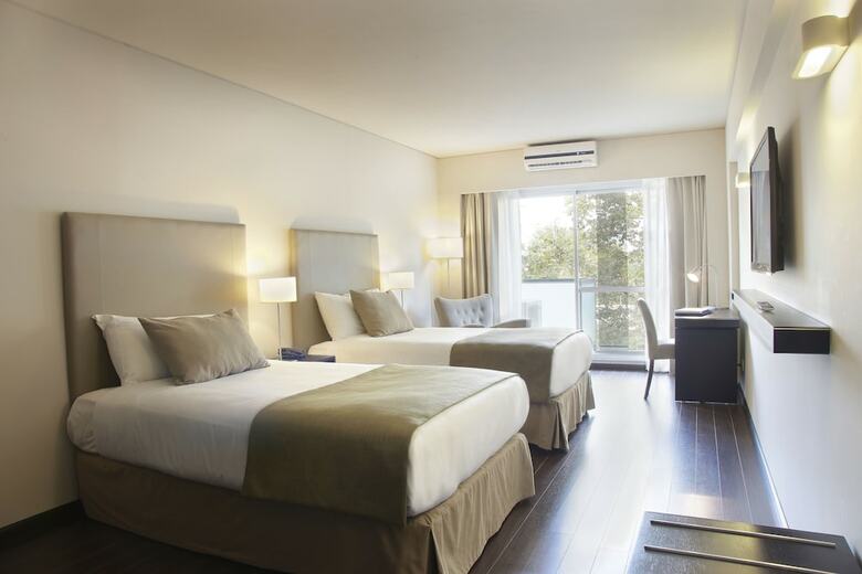 Hotel Dazzler Palermo
