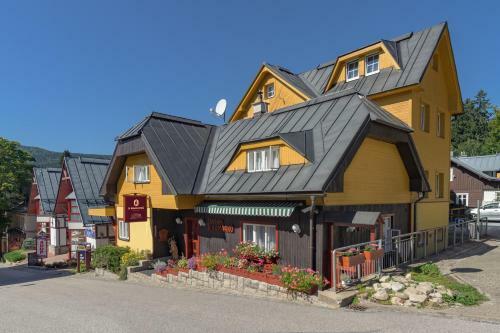 Hostal U Kom�rk?