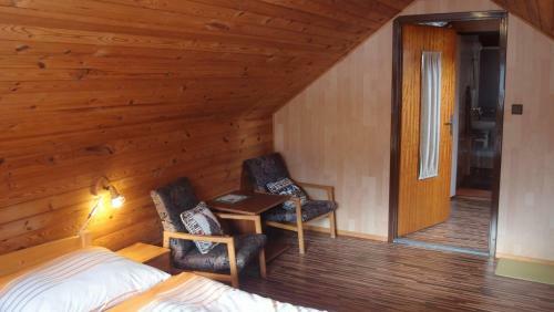 Hostal Pension Kub�t