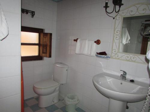 Hostal Posada De Cabrojo