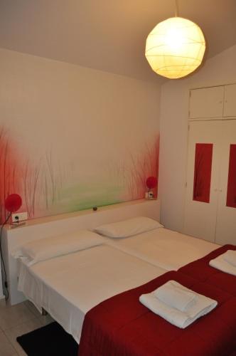 Apartamentos La Casa Pintada