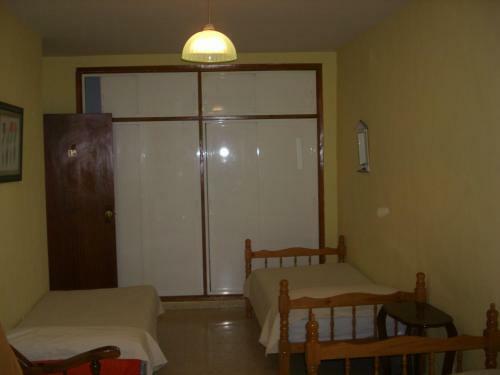Hostal Pension El Cesar