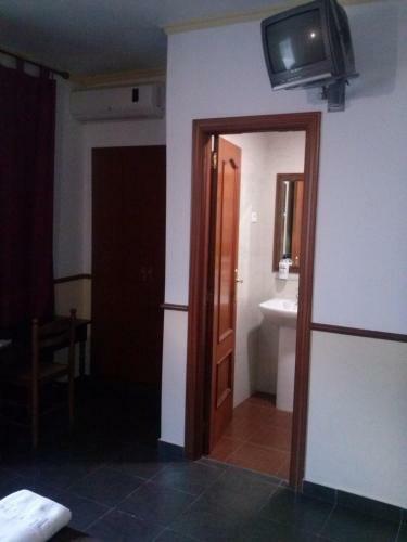 Hostal Pension El Cesar