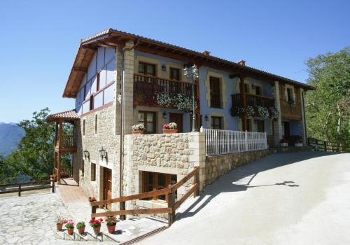 Agroturismo Viviendas Rurales Pe�a Sagra