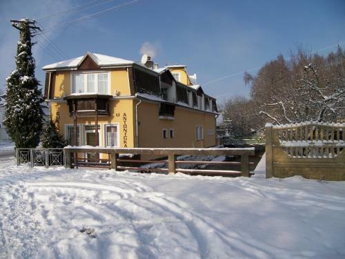 Hostal Penzion U Antonickova Pramene