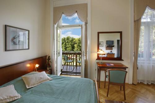 Hostal Sant Georg Garni