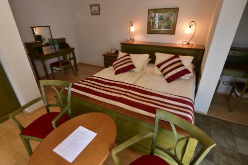 Hostal Sant Georg Garni