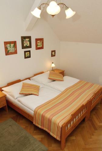 Hostal Sant Georg Garni