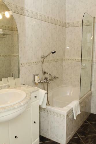 Hostal Sant Georg Garni