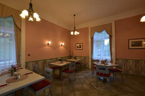 Hostal Sant Georg Garni