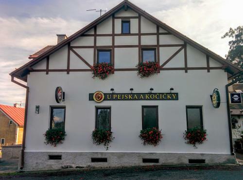 Hostal Hostinec U Pejska A Kocicky