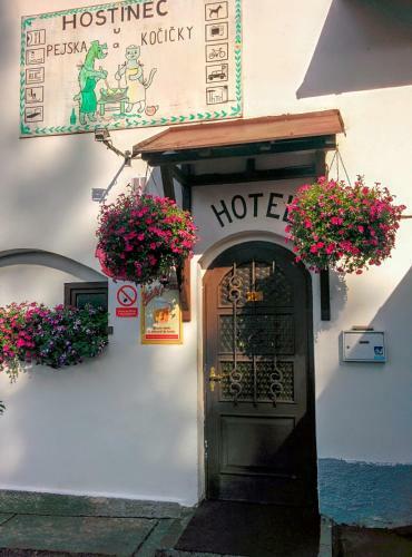 Hostal Hostinec U Pejska A Kocicky