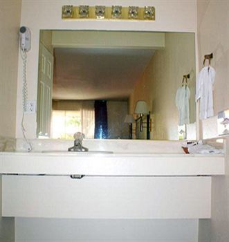 Motel Garden Inn And Suites Glendora