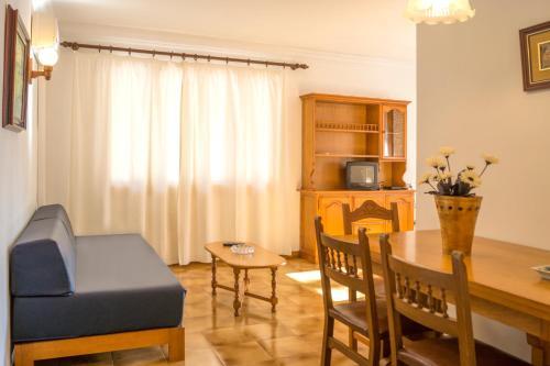 Apartamentos Alamos