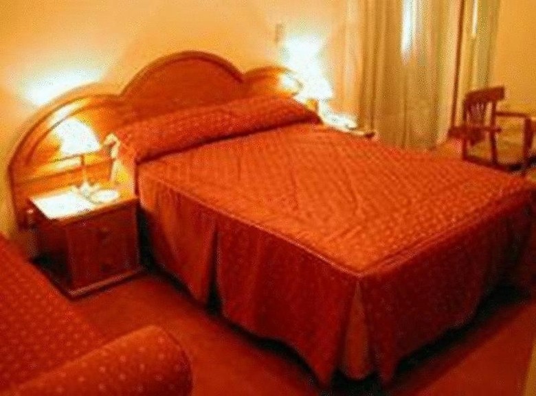 Goya Hotel
