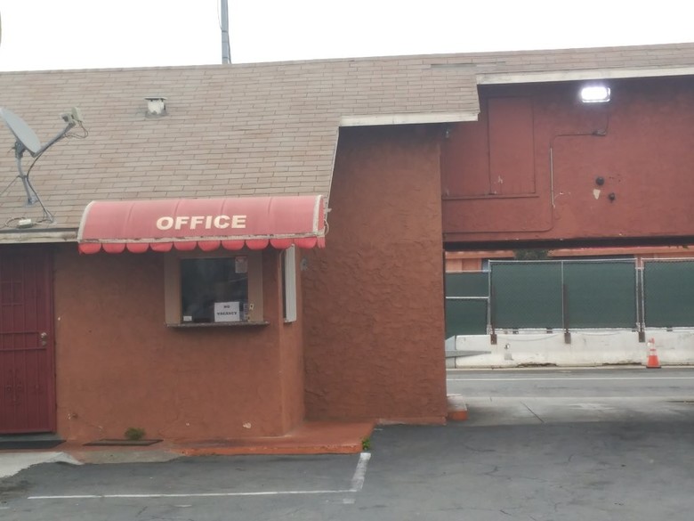 Motel Crenshaw Inn