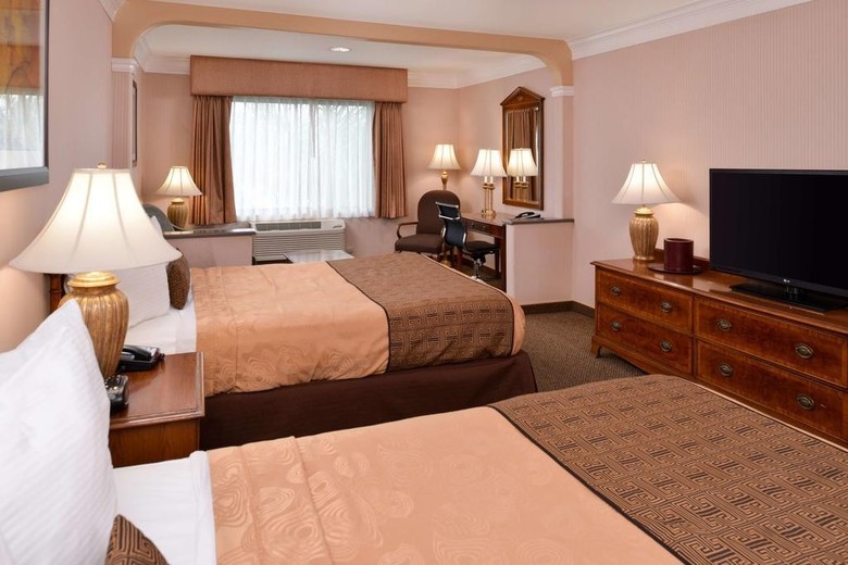 Best Western Plus Suites Hotel - Lax