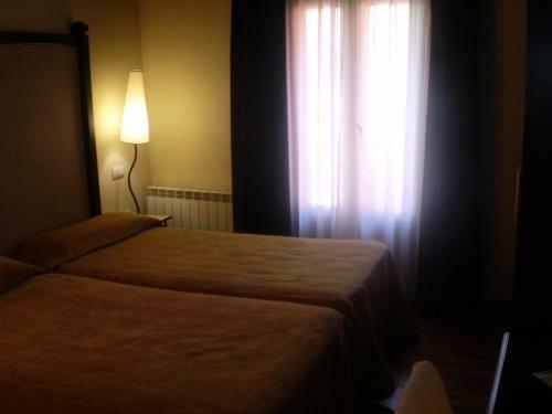 Hostal Posada Arco De San Miguel