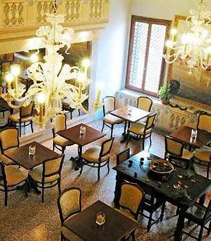 Hotel Ca' Centopietre