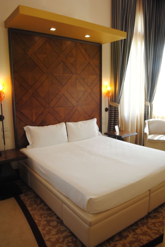 Hotel Dei Dragomanni