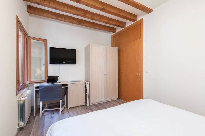 Bed & Breakfast Casanova Ai Tolentini