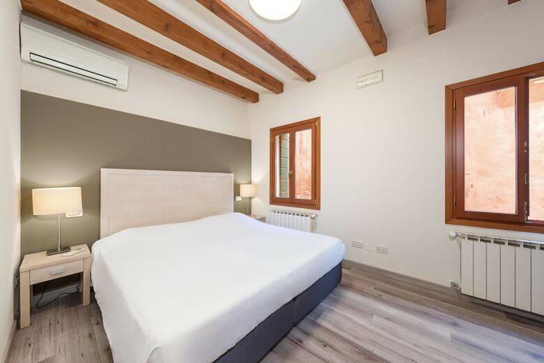 Bed & Breakfast Casanova Ai Tolentini