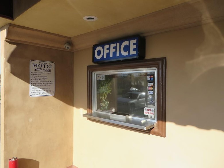 New Bay Motel