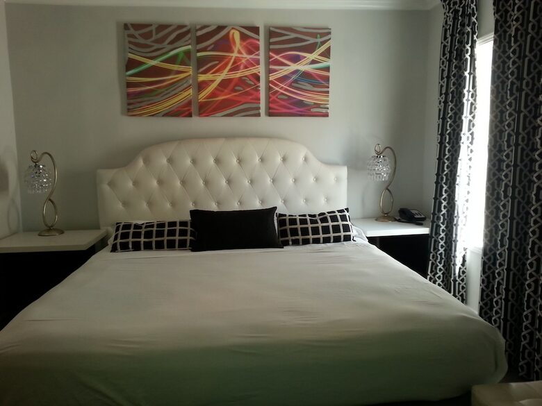 Hollywood Vip Hotel