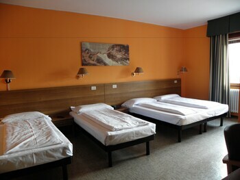 Hotel Corona